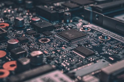 西安優(yōu)益優(yōu)教育解讀 網(wǎng)絡(luò)與信息安全等5大熱門專業(yè)特殊要求，并非分高就能上